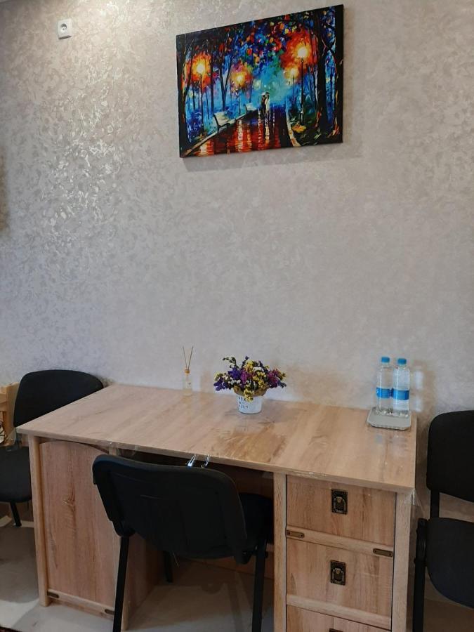 Готель River House Umany Kültér fotó