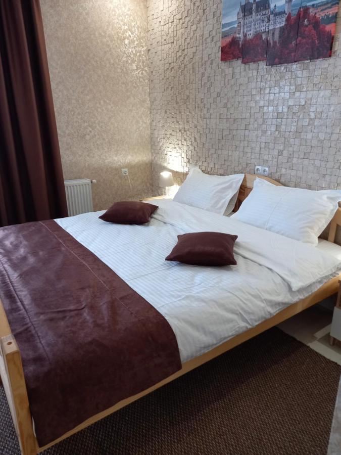 Готель River House Umany Kültér fotó