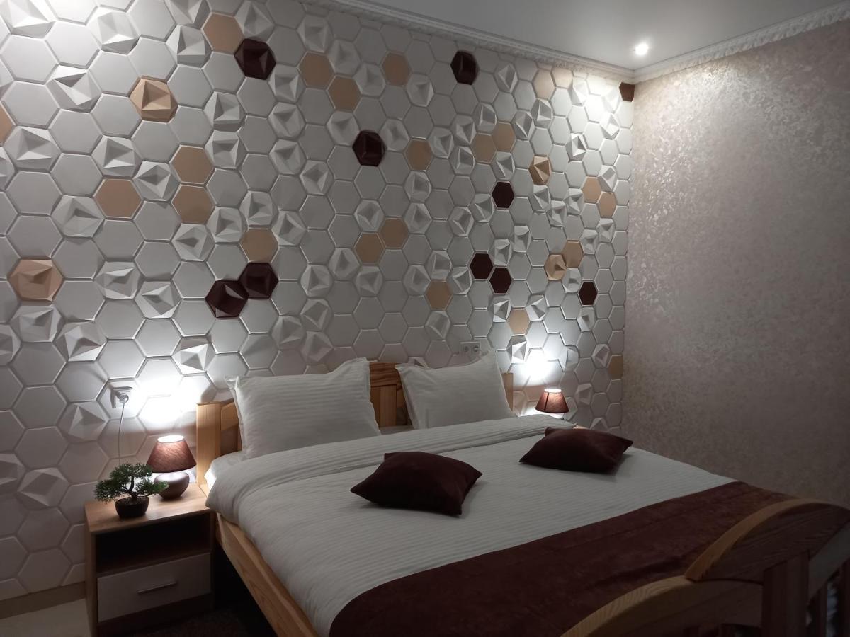 Готель River House Umany Kültér fotó