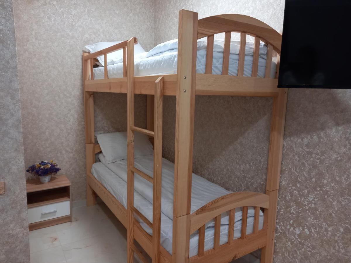 Готель River House Umany Kültér fotó