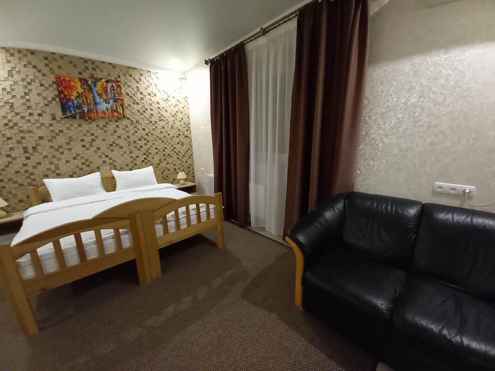 Готель River House Umany Kültér fotó