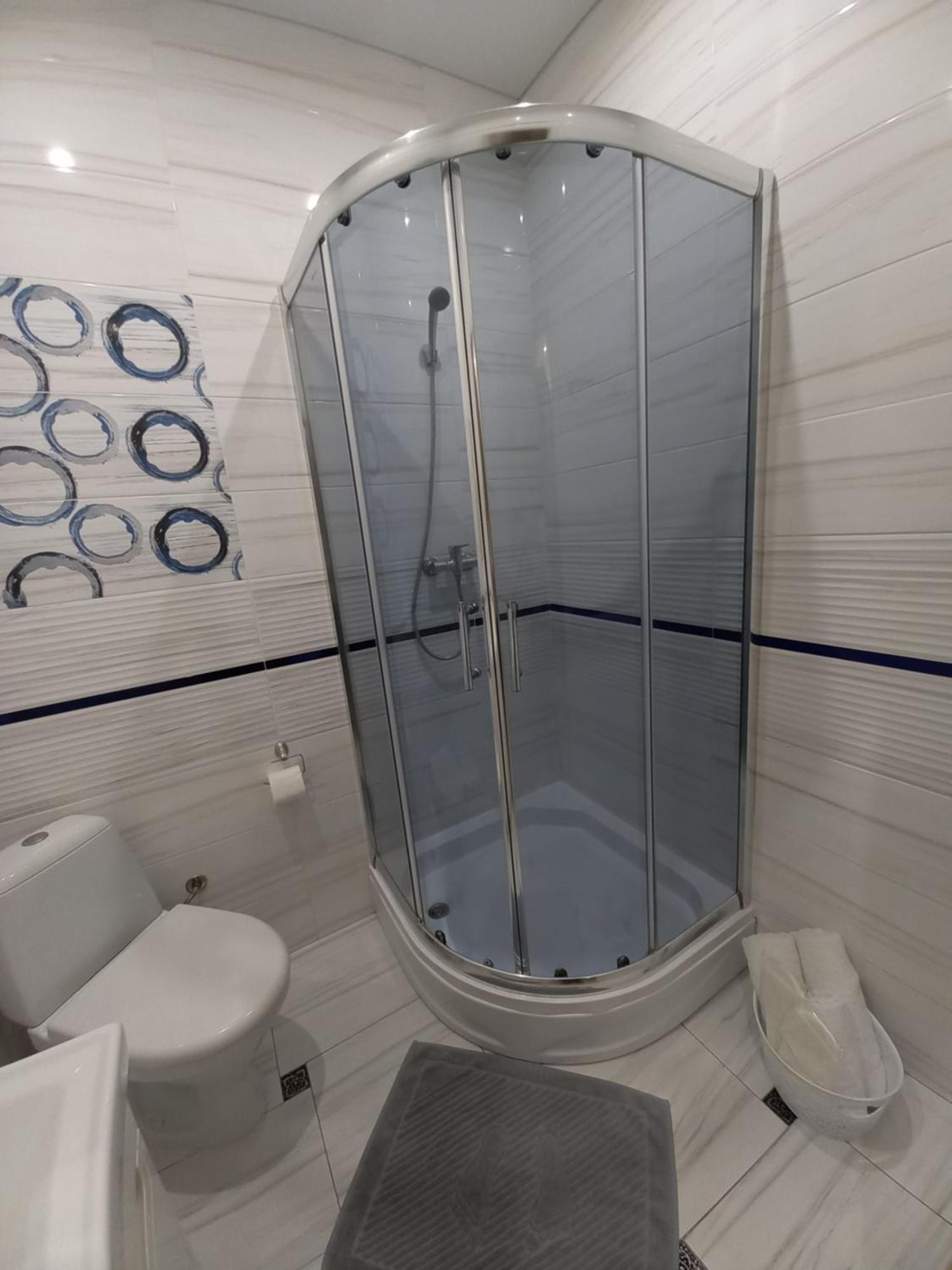 Готель River House Umany Kültér fotó