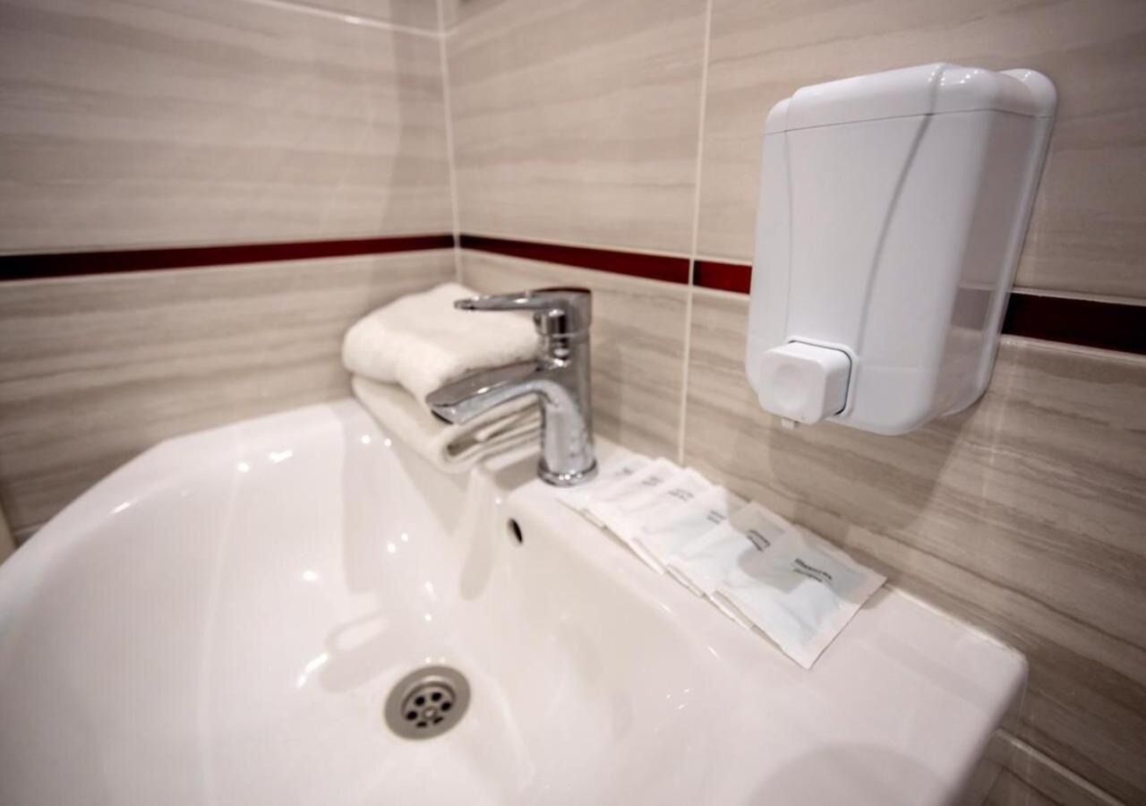 Готель River House Umany Kültér fotó