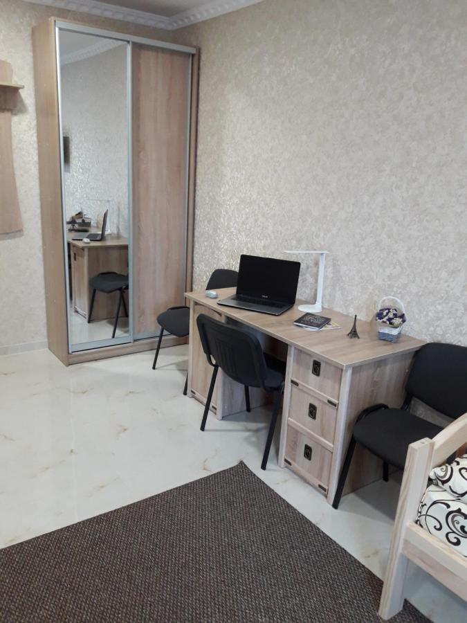 Готель River House Umany Kültér fotó