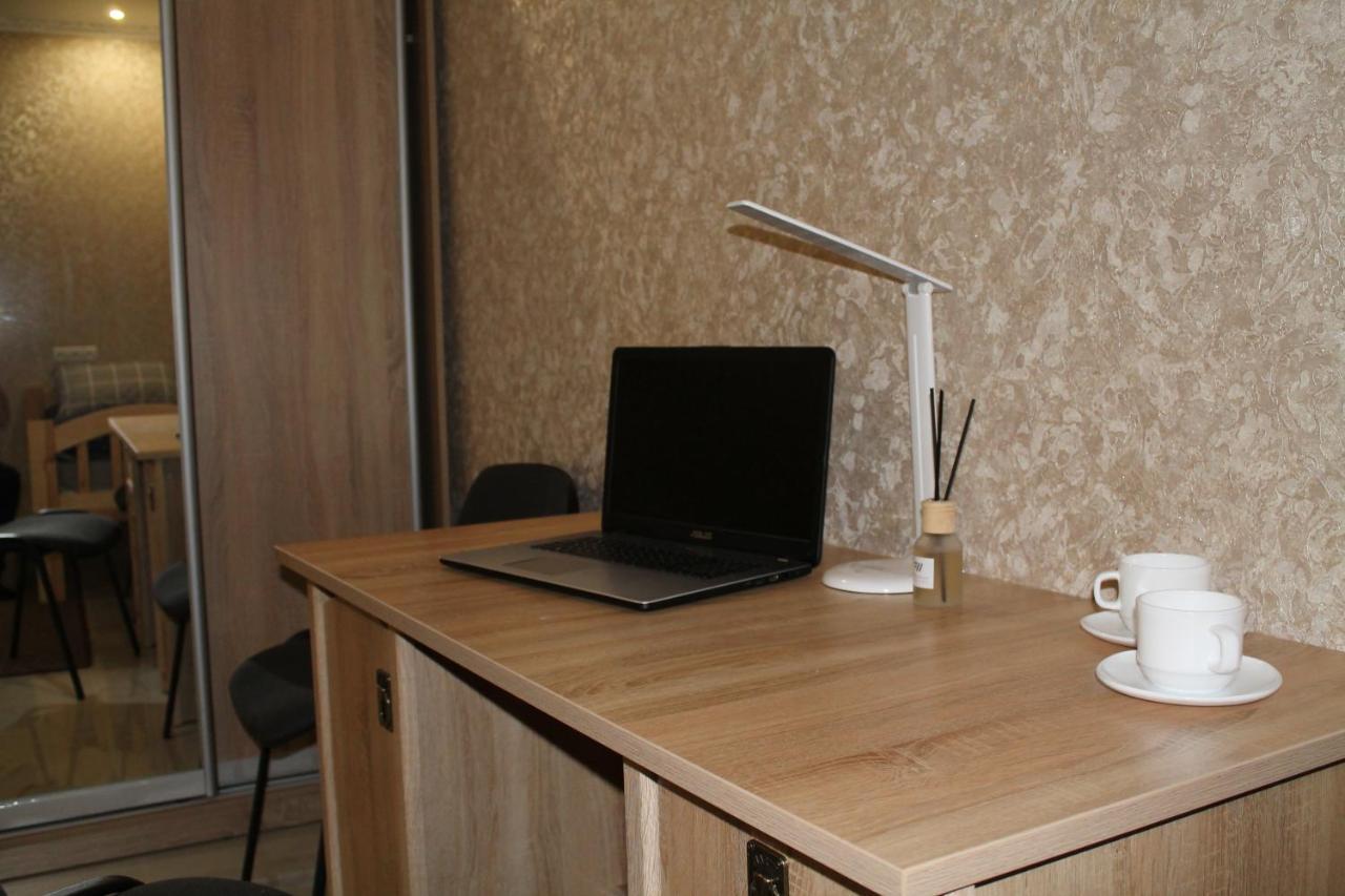 Готель River House Umany Kültér fotó